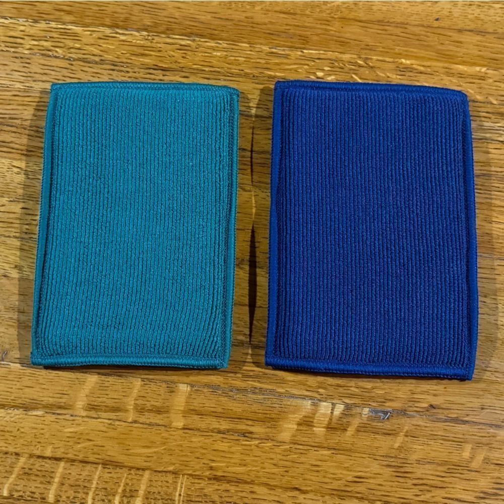 Norwex Dual Sided Sponges Set of 2 Blue and Green LE NWT
